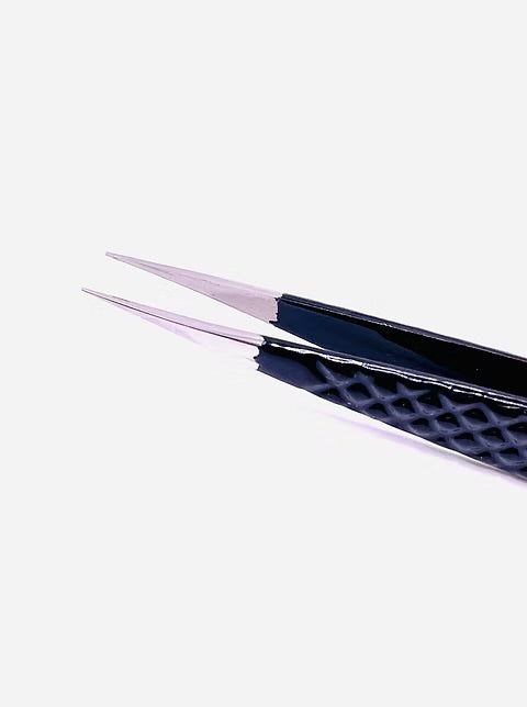 Classic Straight Tweezer